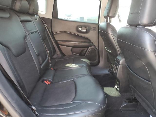 3C4NJCBB0JT304937 - 2018 JEEP COMPASS LATITUDE BLACK photo 11