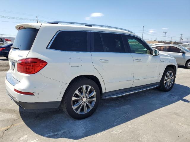 4JGDF7CE3DA205341 - 2013 MERCEDES-BENZ GL 450 4MATIC WHITE photo 3