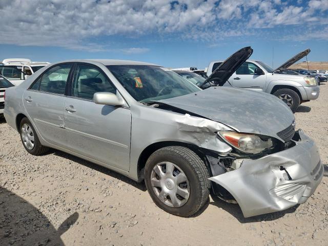 4T1BE32K53U190297 - 2003 TOYOTA CAMRY LE SILVER photo 4