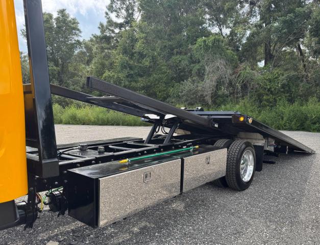 1FVACWFC4KHKK8723 - 2019 FREIGHTLINER M2 106 MEDIUM DUTY YELLOW photo 11