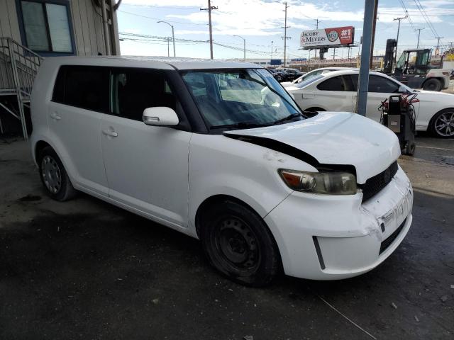 JTLKE50E291091979 - 2009 TOYOTA SCION XB WHITE photo 4