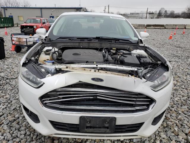 3FA6P0HD0GR339273 - 2016 FORD FUSION SE WHITE photo 5