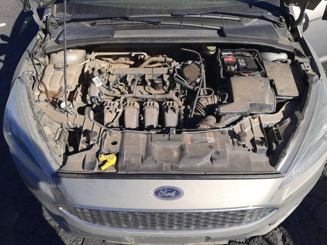 1FADP3F25GL282061 - 2016 FORD FOCUS SE GOLD photo 11