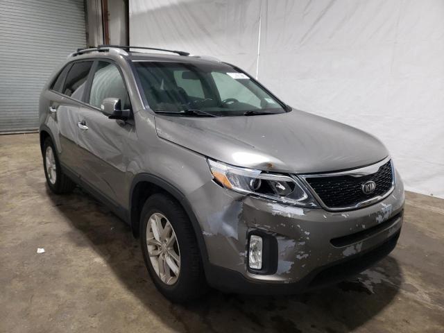 5XYKT3A69EG509252 - 2014 KIA SORENTO LX GRAY photo 4