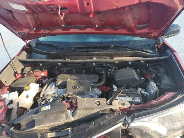 2T3ZFREV1JW519151 - 2018 TOYOTA RAV4 LE RED photo 12