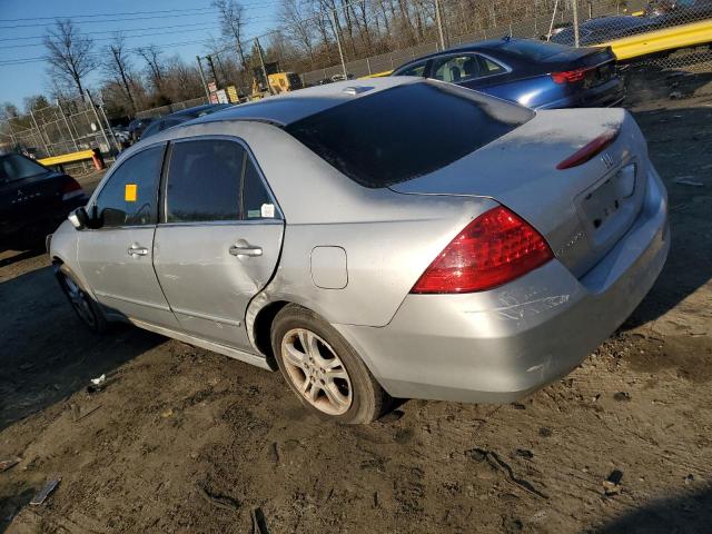 1HGCM568X7A156872 - 2007 HONDA ACCORD EX SILVER photo 2