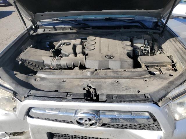 JTEBU5JR4B5052742 - 2011 TOYOTA 4RUNNER SR5 SILVER photo 12