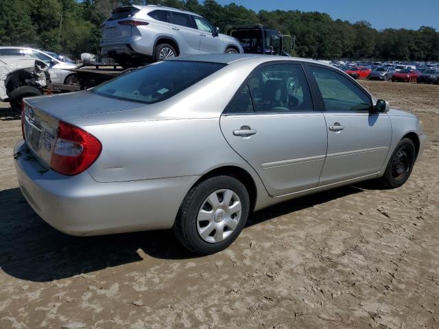 4T1BE32K62U507583 - 2002 TOYOTA CAMRY LE SILVER photo 3