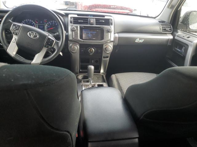 JTEZU5JR7K5199202 - 2019 TOYOTA 4RUNNER SR5 银色 照片 8