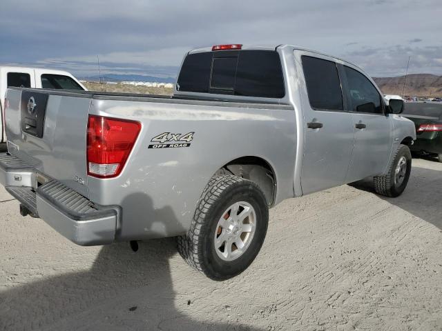 1N6AA07B94N571744 - 2004 NISSAN TITAN XE SILVER photo 3