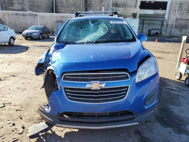 KL7CJPSB6GB612202 - 2016 CHEVROLET TRAX 1LT BLUE photo 5