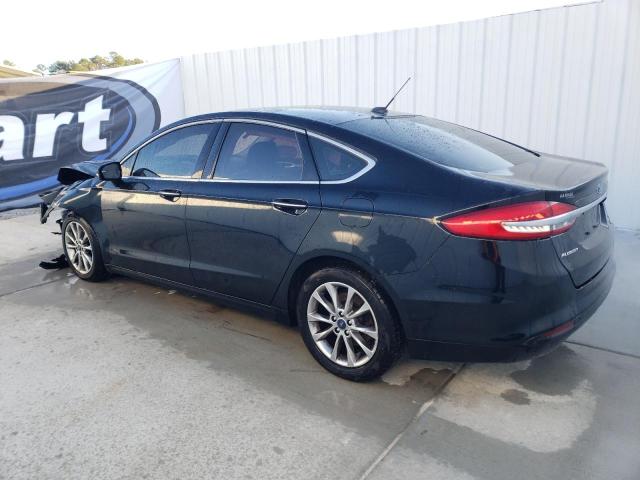 3FA6P0HD9HR395584 - 2017 FORD FUSION SE BLACK photo 2