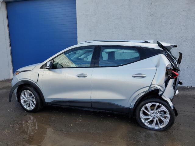 1G1FY6S04P4150532 - 2023 CHEVROLET BOLT EUV LT SILVER photo 2