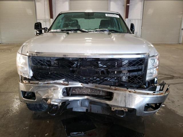 1GC2KVE8XDZ291462 - 2013 CHEVROLET 2500 HD K2500 HEAVY DUTY SILVER photo 5