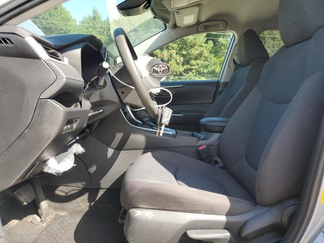 4T3LWRFV9NU067718 - 2022 TOYOTA RAV4 LE 银色 照片 7