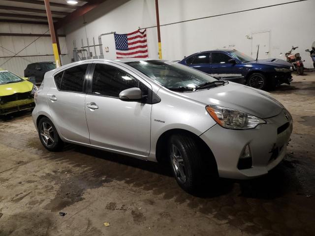 JTDKDTB33D1543672 - 2013 TOYOTA PRIUS C SILVER photo 4