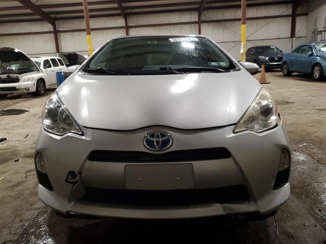 JTDKDTB33D1543672 - 2013 TOYOTA PRIUS C SILVER photo 5