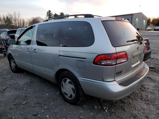 4T3ZF13C72U506666 - 2002 TOYOTA SIENNA LE SILVER photo 2