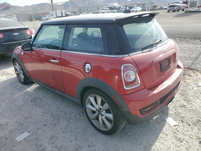 WMWSV3C52CT387573 - 2012 MINI COOPER S RED photo 2