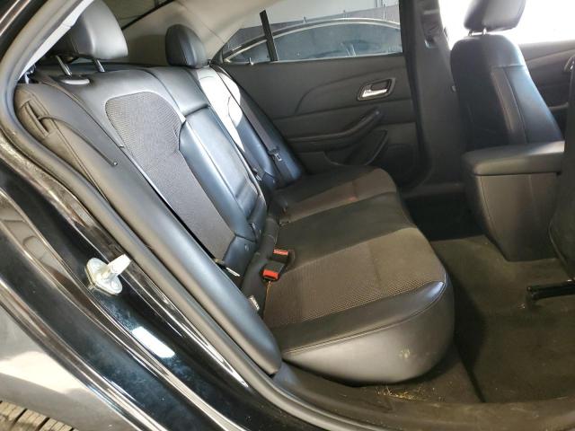 1G11C5SL8EF268274 - 2014 CHEVROLET MALIBU 1LT BLACK photo 10