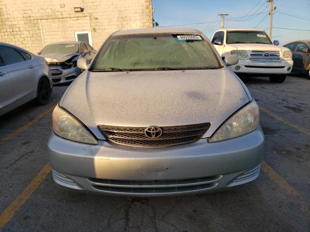 4T1BE32K72U087316 - 2002 TOYOTA CAMRY LE SILVER photo 5