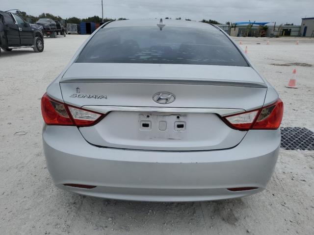 5NPEB4AC0DH642792 - 2013 HYUNDAI SONATA GLS SILVER photo 6