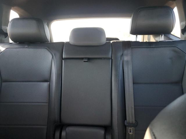 3VV3B7AX6JM195839 - 2018 VOLKSWAGEN TIGUAN SE Մոխրագույն լուսանկար 10