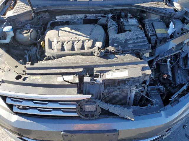 3VV3B7AX6JM195839 - 2018 VOLKSWAGEN TIGUAN SE Մոխրագույն լուսանկար 12