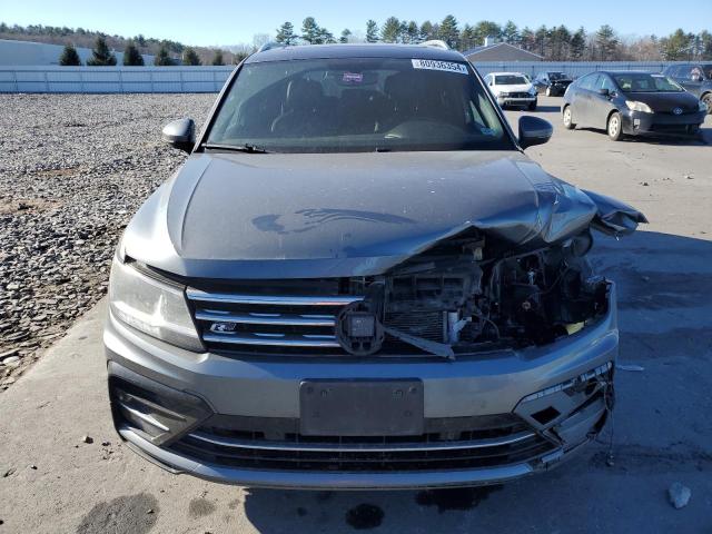 3VV3B7AX6JM195839 - 2018 VOLKSWAGEN TIGUAN SE Մոխրագույն լուսանկար 5