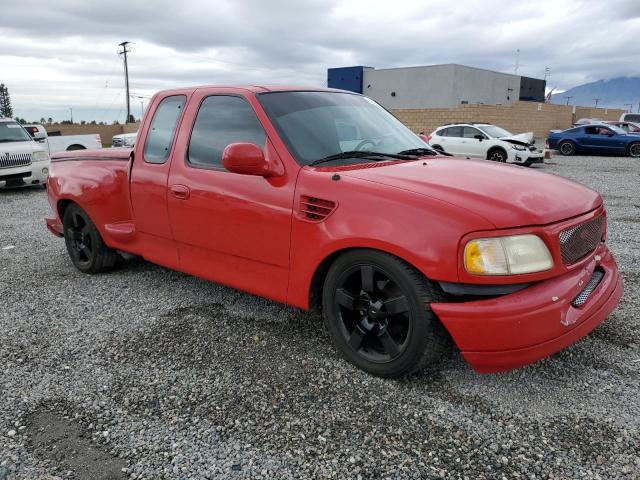 1FTDX0761VKA88432 - 1997 FORD F150 RED photo 4