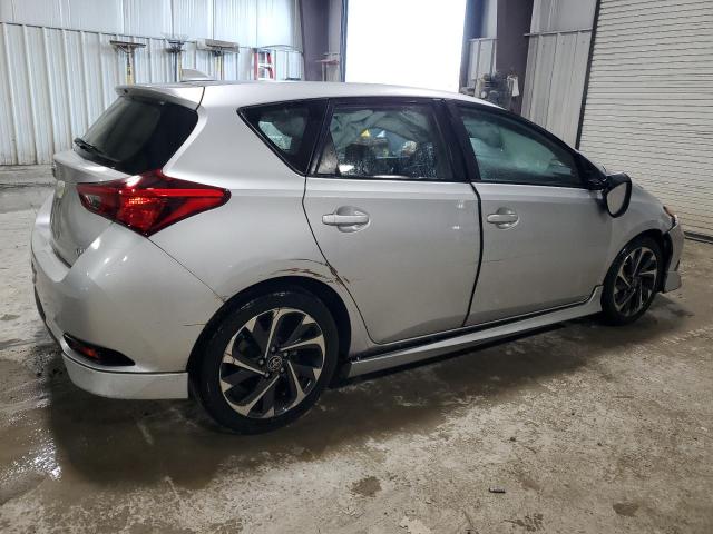 JTNKARJE8HJ530755 - 2017 TOYOTA COROLLA IM SILVER photo 3