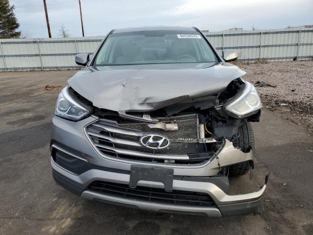 5NMZTDLB9JH058922 - 2018 HYUNDAI SANTA FE S SILVER photo 5