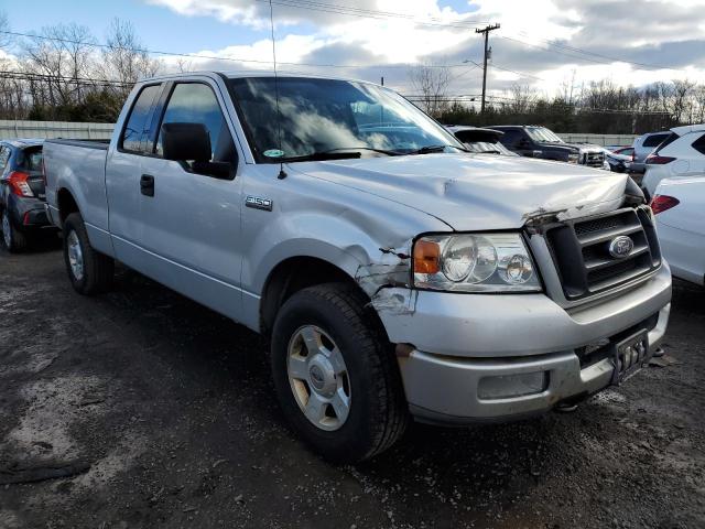 1FTRX14W24NB32810 - 2004 FORD F150 SILVER photo 4