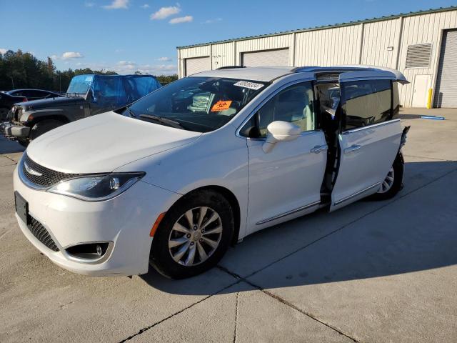 2C4RC1BG8KR665638 - 2019 CHRYSLER PACIFICA TOURING L WHITE photo 1