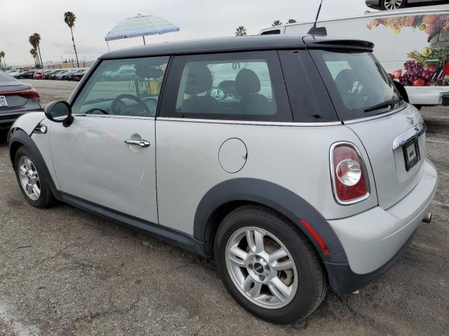 WMWSU3C50DT689139 - 2013 MINI COOPER SILVER photo 2