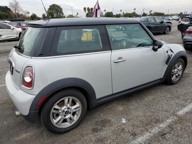 WMWSU3C50DT689139 - 2013 MINI COOPER SILVER photo 3