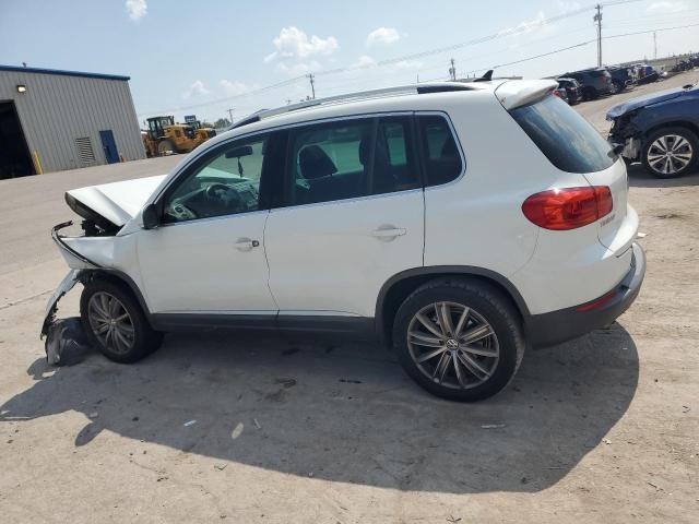 WVGAV7AX6FW597151 - 2015 VOLKSWAGEN TIGUAN S WHITE photo 2