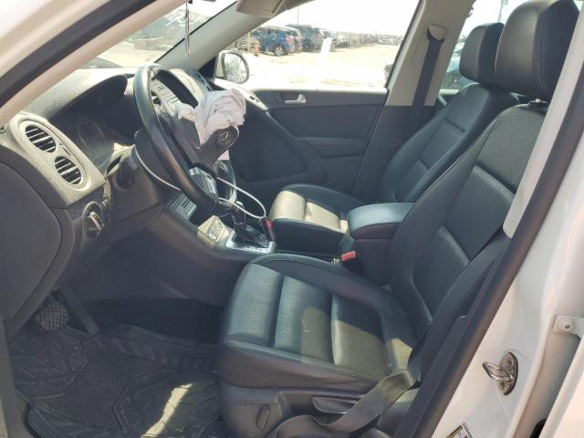 WVGAV7AX6FW597151 - 2015 VOLKSWAGEN TIGUAN S WHITE photo 7