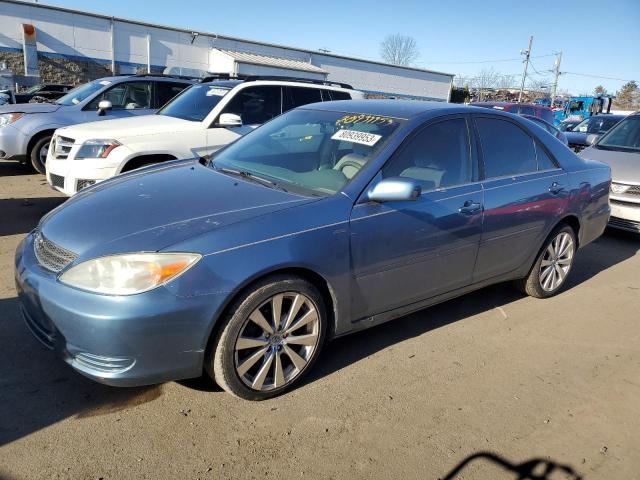 4T1BE32K42U565661 - 2002 TOYOTA CAMRY LE BLUE photo 1