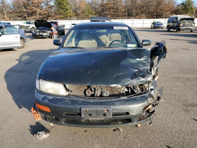 JN1CA21D2WM930008 - 1998 NISSAN MAXIMA GLE GREEN photo 5