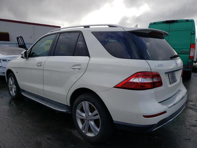 4JGDA5HB4CA019324 - 2012 MERCEDES-BENZ ML 350 4MATIC WHITE photo 2