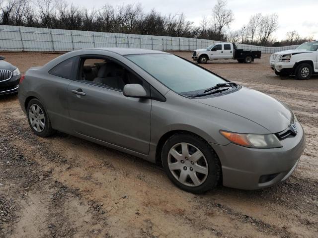 2HGFG12698H568348 - 2008 HONDA CIVIC LX SILVER photo 4