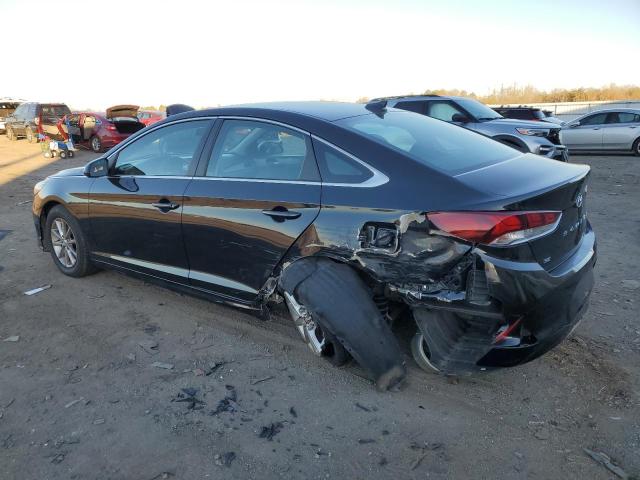 5NPE24AF6KH738126 - 2019 HYUNDAI SONATA SE BLACK photo 2