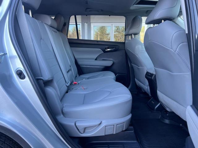 5TDHZRBH9MS532902 - 2021 TOYOTA HIGHLANDER XLE 银色 照片 6