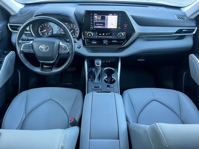 5TDHZRBH9MS532902 - 2021 TOYOTA HIGHLANDER XLE 银色 照片 9