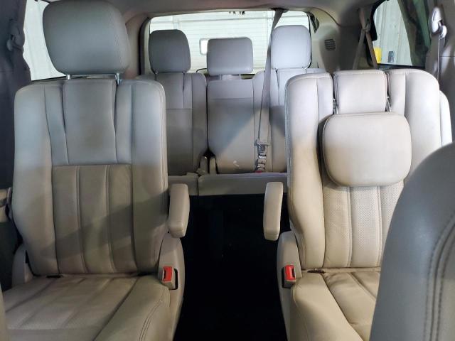 2A4RR8DG3BR713271 - 2011 CHRYSLER TOWN & COU TOURING L TAN photo 10