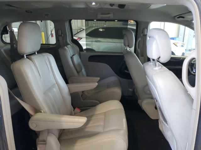 2A4RR8DG3BR713271 - 2011 CHRYSLER TOWN & COU TOURING L TAN photo 11