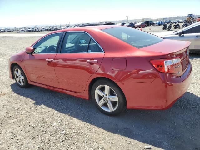 4T1BF1FK8CU585828 - 2012 TOYOTA CAMRY BASE RED photo 2