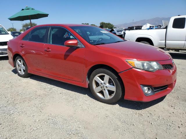4T1BF1FK8CU585828 - 2012 TOYOTA CAMRY BASE RED photo 4