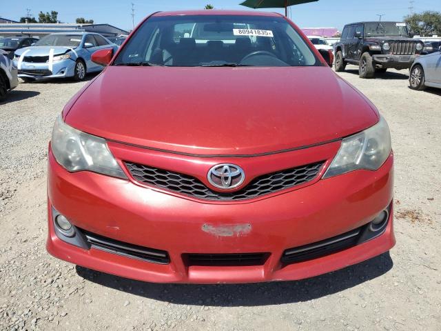 4T1BF1FK8CU585828 - 2012 TOYOTA CAMRY BASE RED photo 5